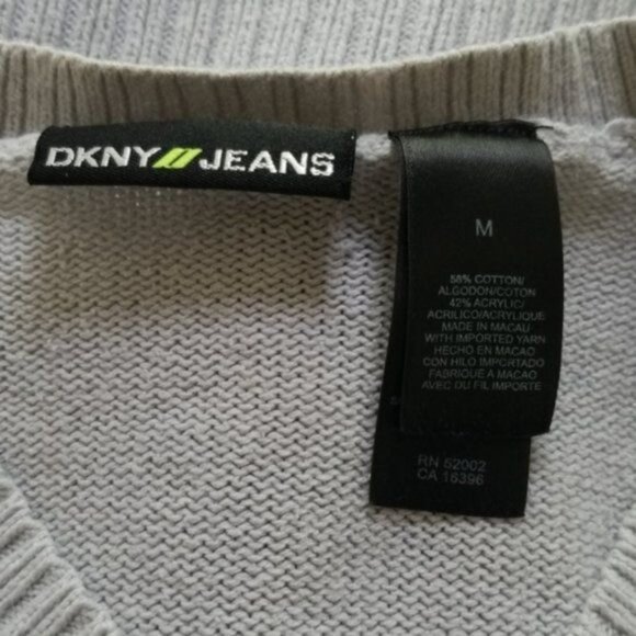 Sweater Argyle V Neck DKNY Jeans Gray Purple Women's WOMAN'S Medium - Picture 6 of 10